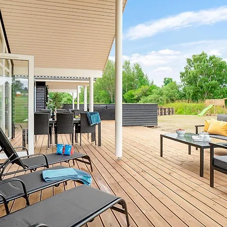 Holiday home 5 Star In